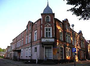 Dobiegniew -- Eckhaus an fr. Moltkestra&szlig;e