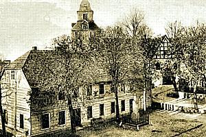 Neuwedell -- Rathaus mit Markt