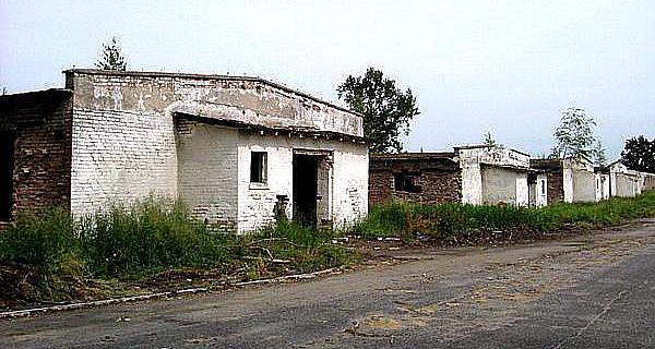 Dobiegniew -- Ruinen des OfLag II C Woldenberg im Jahr 2005
