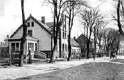 Woldenberg -- Bahnhofstra&szlig;e