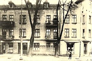 Woldenberg -- Bahnhofstra&szlig;e / Kastanienplatz