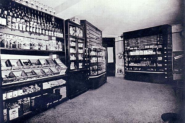 Woldenberg/Nm -- Im Ka&szlig;ner-Kolonialwarenladen