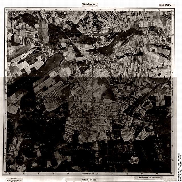 Woldenberg und Umgebung -- Gro&szlig;es Luftbild vom August 1938
